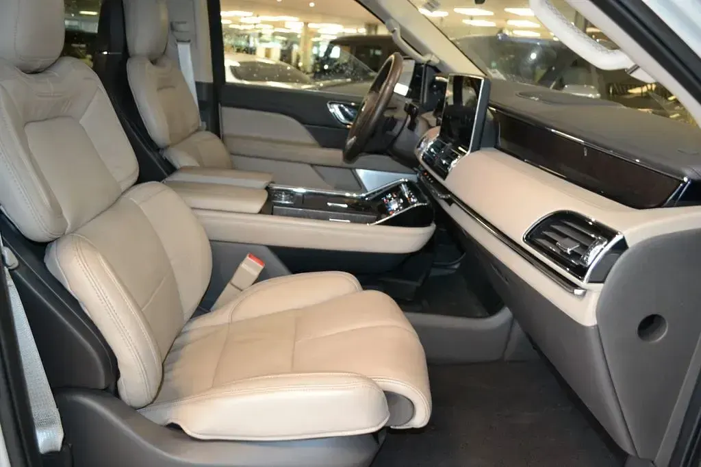 Gebraucht Lincoln Navigator 446 PS (328 kW) 2022 SUV