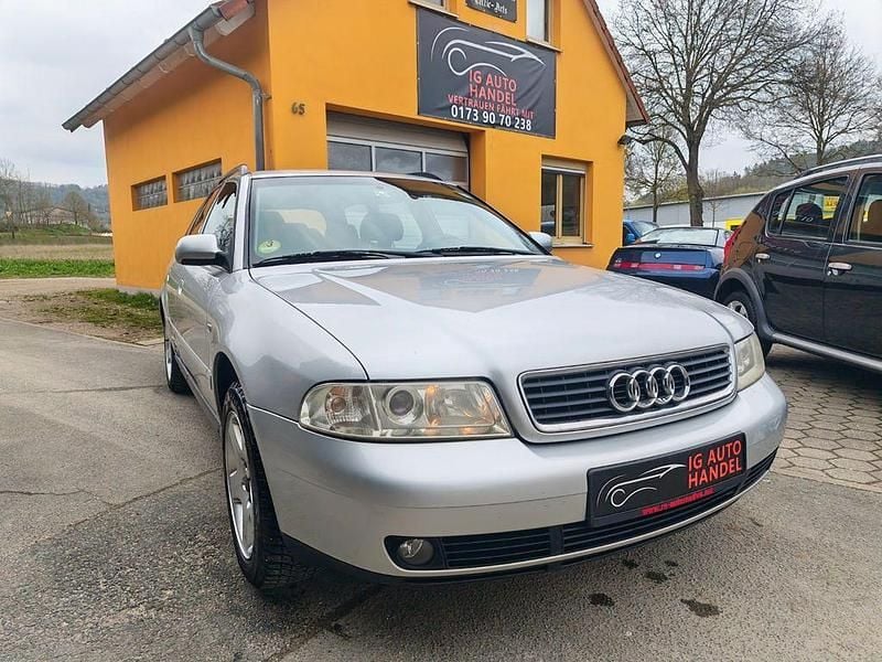 Second-hand Audi A4 Comfort 116 CP (85 kW) 2001 Argintiu Break