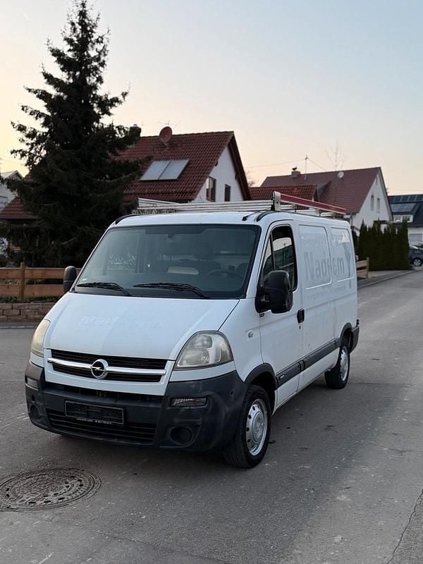 Gebraucht Opel Movano 105 PS (77 kW) 2010 Weiß Van / Kleinbus