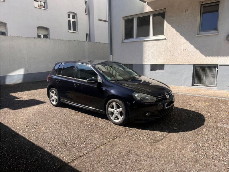 Schwarz Gebraucht 2011 VW Golf VI R-line Limousine | 7.200 € (Fairer Preis) - Bild 1/4