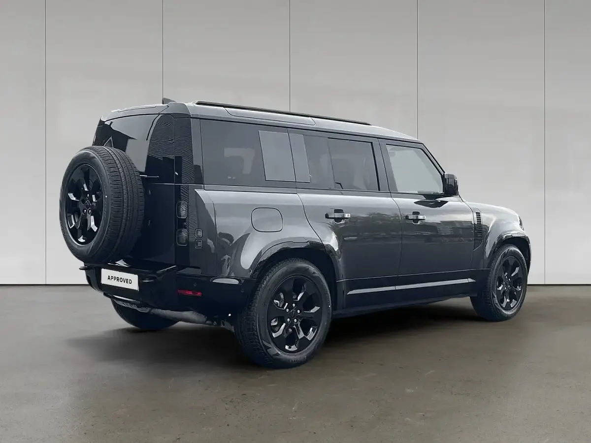 Gebraucht Land Rover Defender 252 PS (185 kW) 2026 Carpathian grey SUV