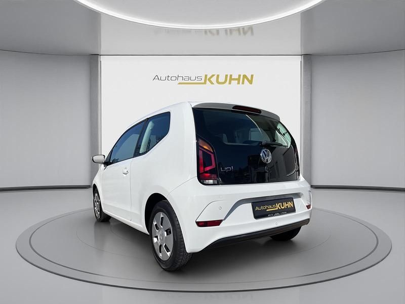 Gebraucht VW up! Move 60 PS (44 kW) 2019 Weiß Kleinwagen