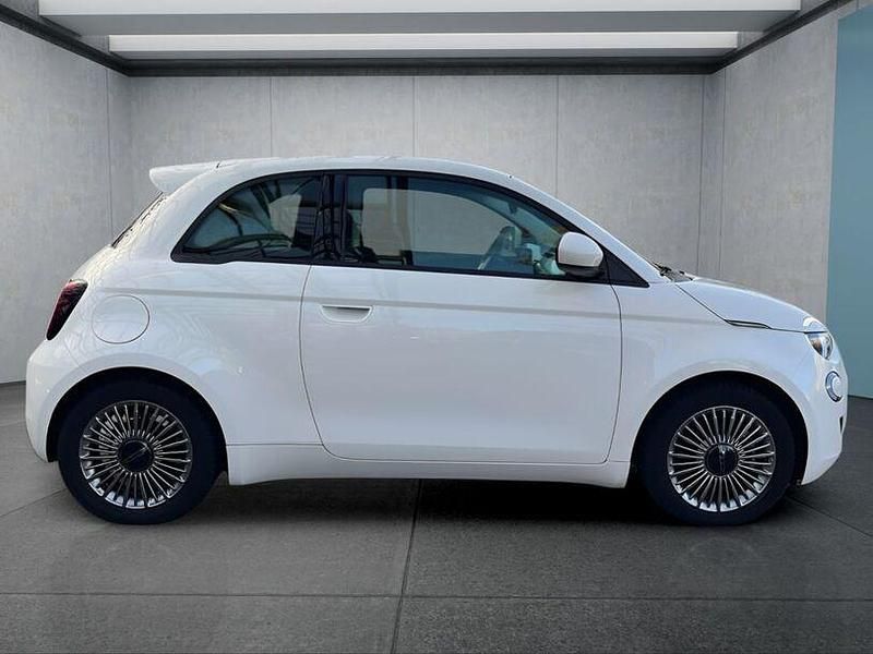 Gebraucht Fiat 500e Basis 86 kW (118 PS) 2023 Weiß Kleinwagen