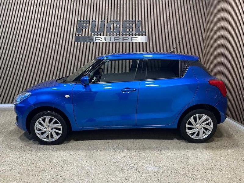 Gebraucht Suzuki Swift Comfort 90 PS (66 kW) 2020 Blau Limousine