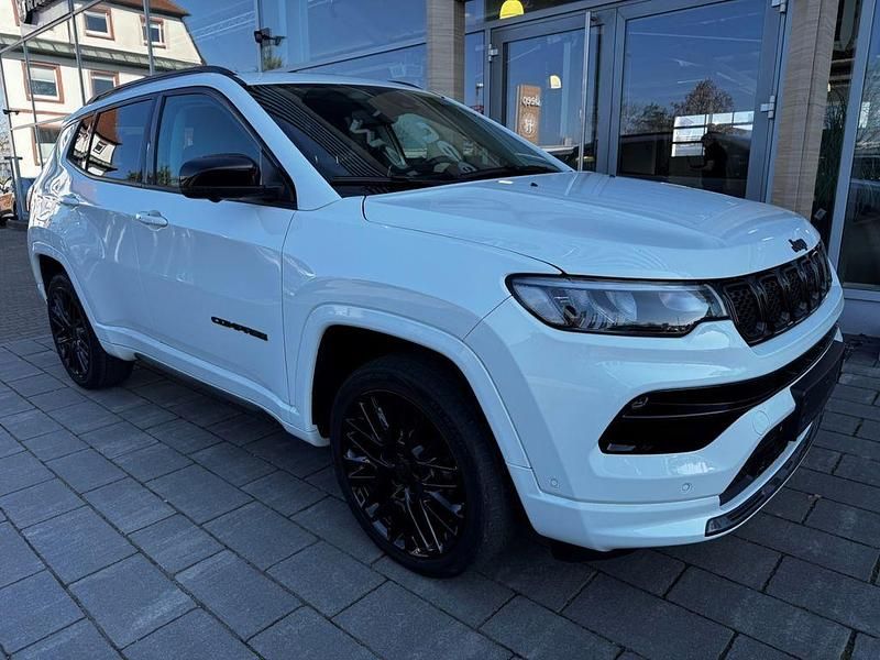 Gebraucht Jeep Compass 131 PS (96 kW) 2023 Weiß SUV