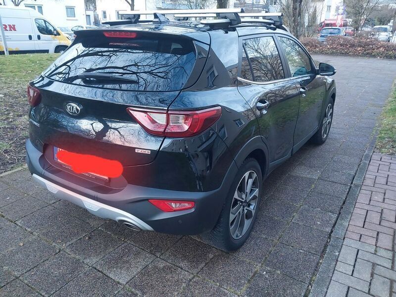 Gebraucht Kia Stonic Platinum 120 PS (88 kW) 2019 Schwarz SUV