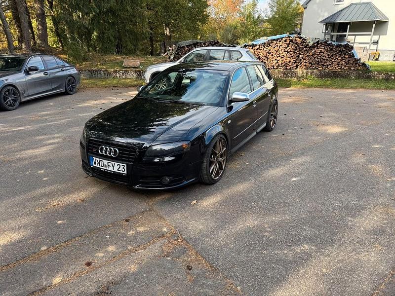 Schwarz Gebraucht 2006 Audi S4 Sport Kombi | 13.900 € - Bild 1/4