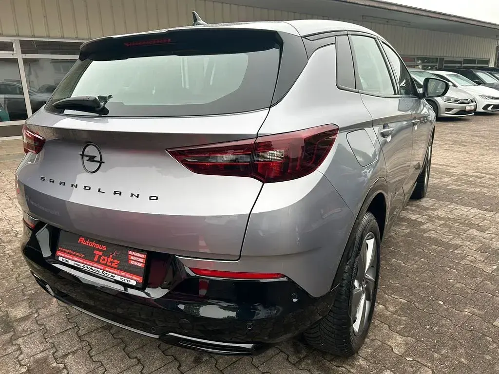 Usata Opel Grandland X 131 CV (96 kW) 2024 Grigio SUV