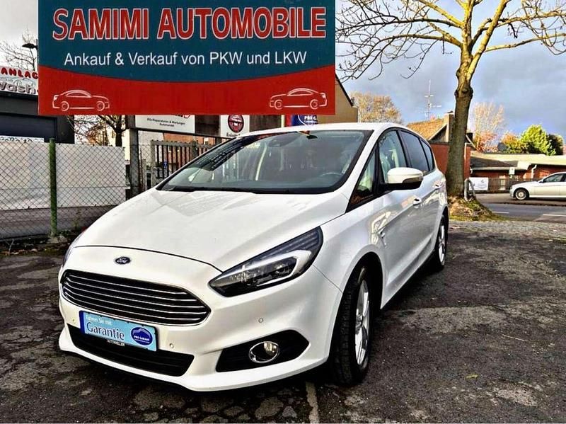 Frostweiß Gebraucht 2018 Ford S-MAX Business Edition Van / Kleinbus | 10.500 € (Superpreis) - Bild 1/4