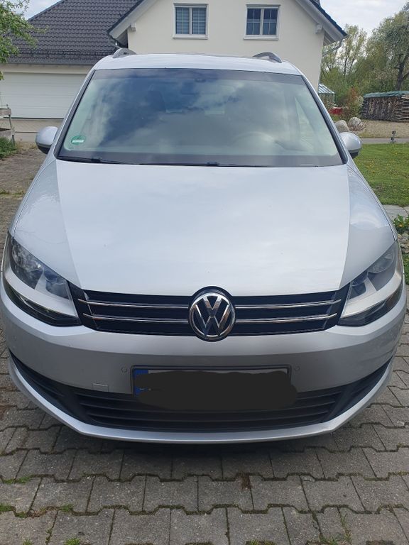 Grau Gebraucht 2010 VW Sharan Comfortline Van / Kleinbus | 6.000 € (Guter Preis) - Bild 1/4