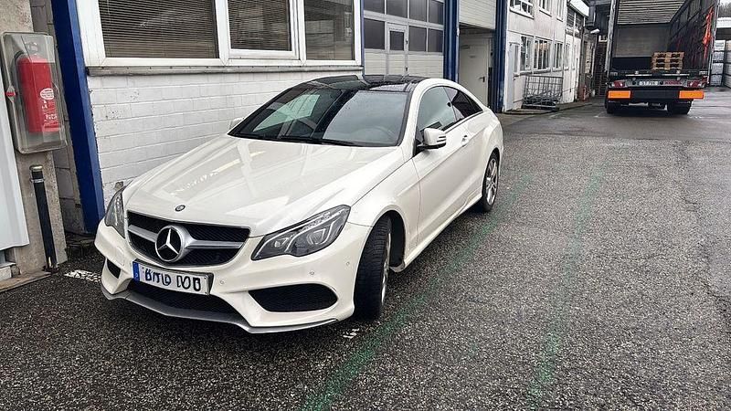Weiß Gebraucht 2013 Mercedes E250 Coupé | 16.500 € (Fairer Preis) - Bild 1/4