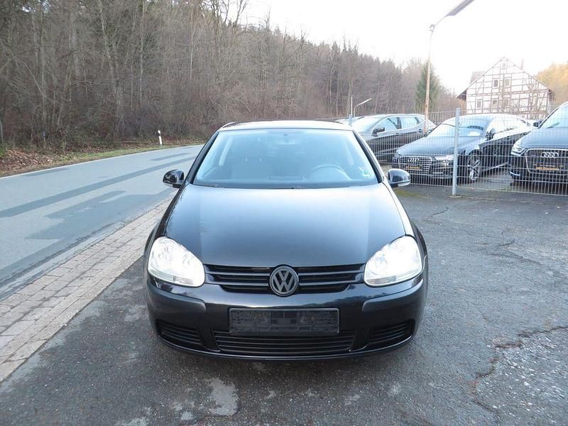 Gebraucht VW Golf V Trendline 102 PS (75 kW) 2004 Schwarz Limousine