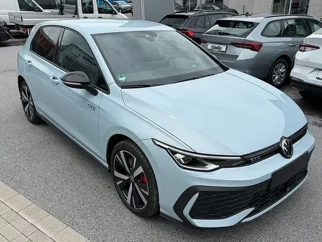 Usata VW Golf VIII GTE 177 CV (130 kW) 2025 Blu Berlina