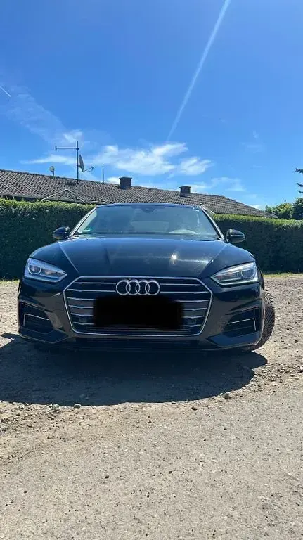 Gebraucht Audi A5 Sportback Ambiente 150 PS (110 kW) 2019 Schwarz Kleinwagen