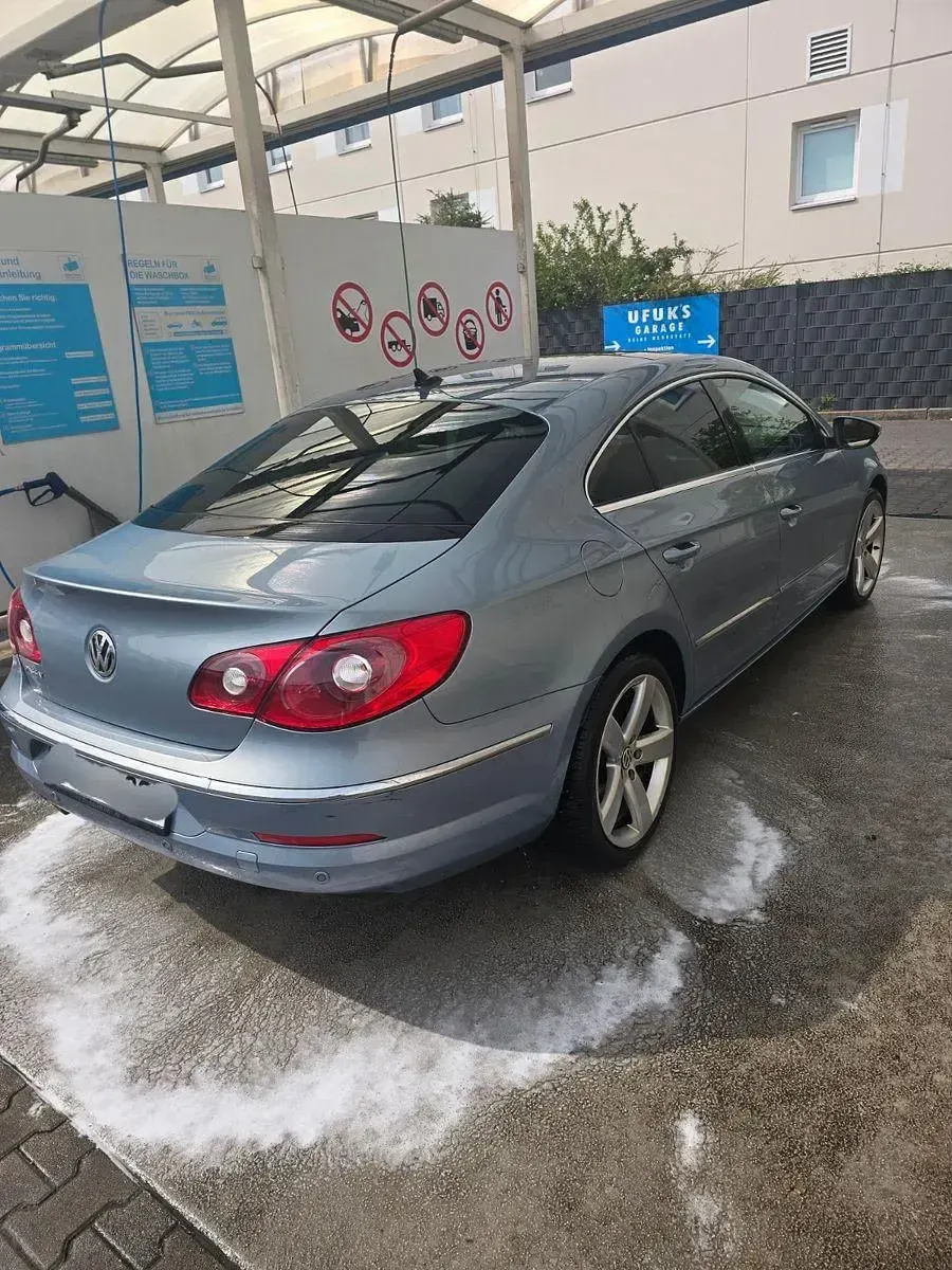Occasion VW CC 160 ch (117 kW) 2008 Bleue Berline