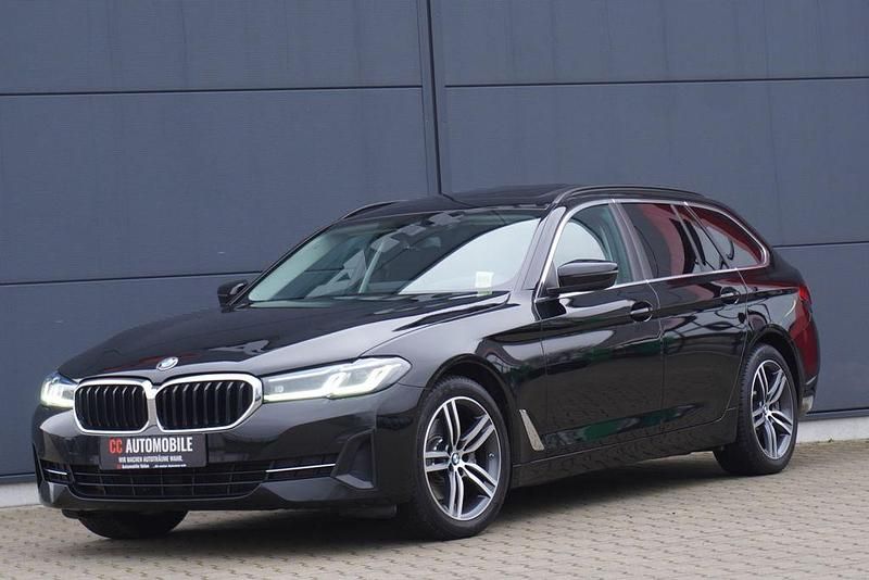 Gebraucht BMW 520 190 PS (139 kW) 2023 Schwarz Limousine