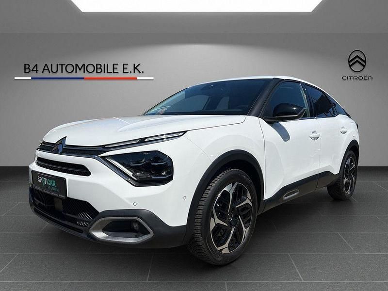 Weiß Gebraucht 2023 Citroën C4 Shine Limousine | 15.450 € (Superpreis) - Bild 1/4