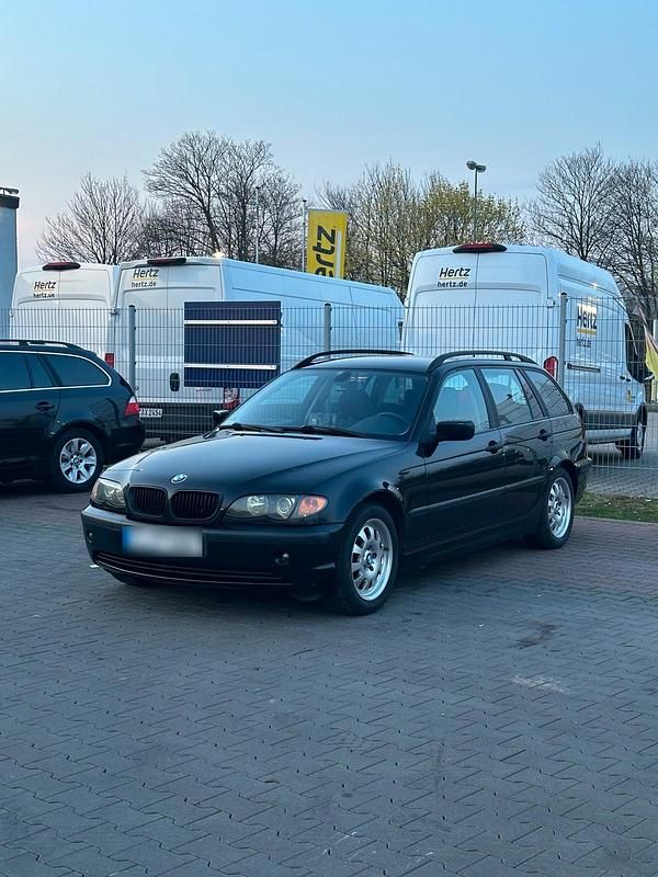 Gebraucht BMW 320 2002 Schwarz Kombi