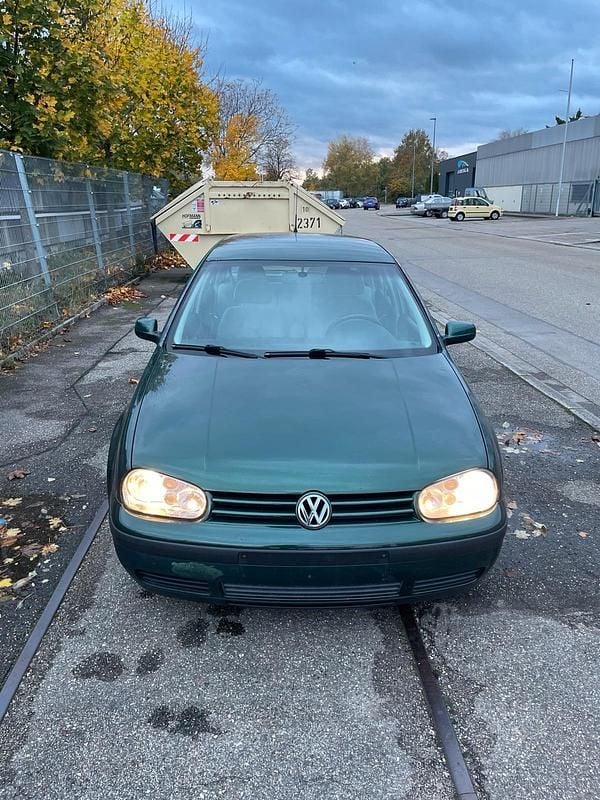 Gebraucht VW Golf III 101 PS (74 kW) 1999 Grün Limousine