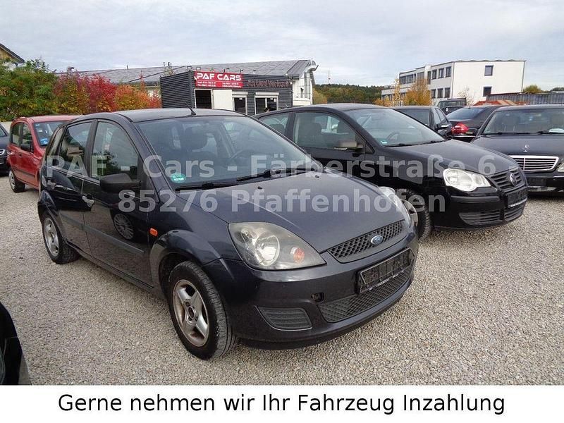 Grau Gebraucht 2007 Ford Fiesta Kleinwagen | 899 € (Guter Preis) - Bild 1/4