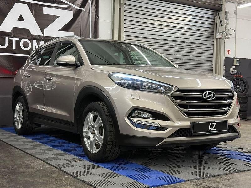 Gebraucht Hyundai Tucson Style 177 PS (130 kW) 2015 Weiß SUV