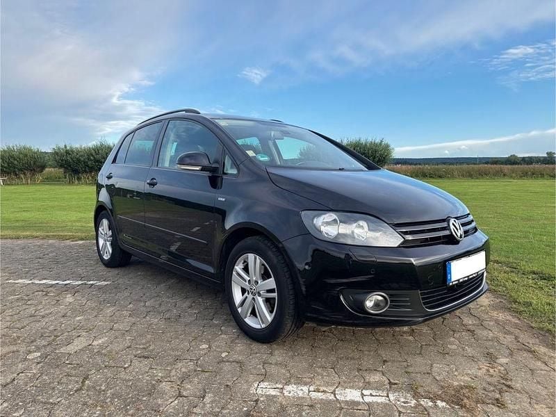 Schwarz Gebraucht 2013 VW Golf Plus Cross Life Van / Kleinbus | 6.430 € (Guter Preis) - Bild 1/4