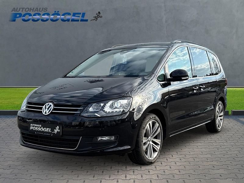 Gebraucht VW Sharan Comfortline 150 PS (110 kW) 2022 Schwarz Van / Kleinbus