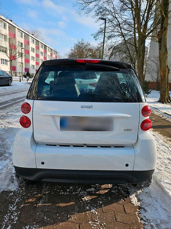 Gebraucht Smart ForTwo Coupé 61 PS (44 kW) 2012 Weiß Coupé