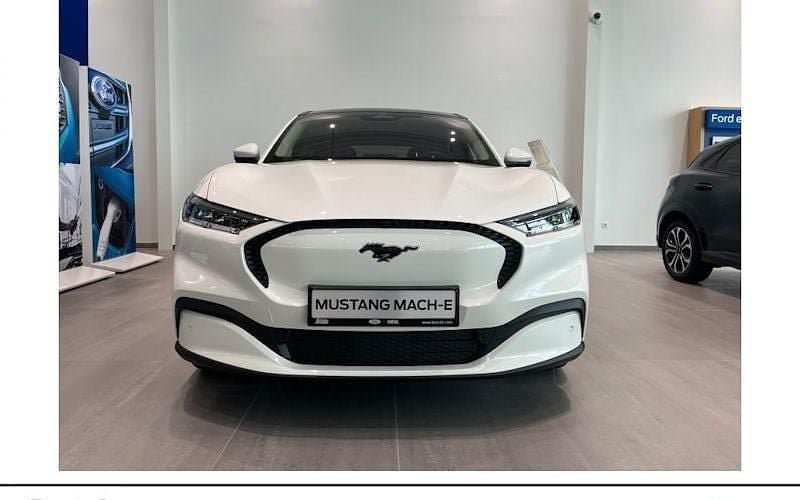 Gebraucht Ford Mustang Mach-E 197 kW (269 PS) 2022 Starwhite platinium metallic (metallic) SUV