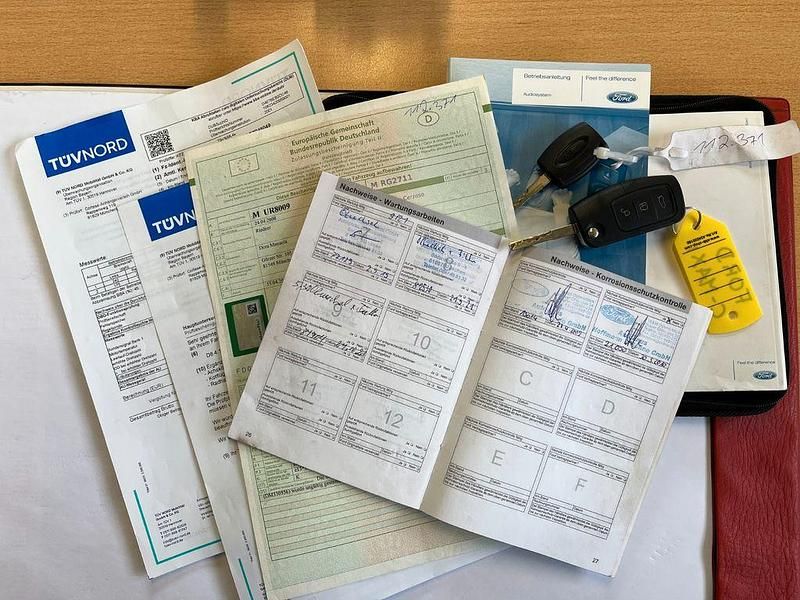 Gebraucht Ford C-MAX Style 125 PS (91 kW) 2008 Van / Kleinbus