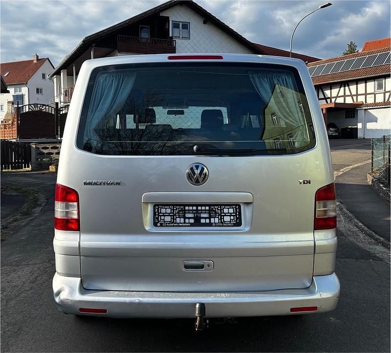 Used VW Multivan 130 HP (95 kW) 2003 Grey Minivan