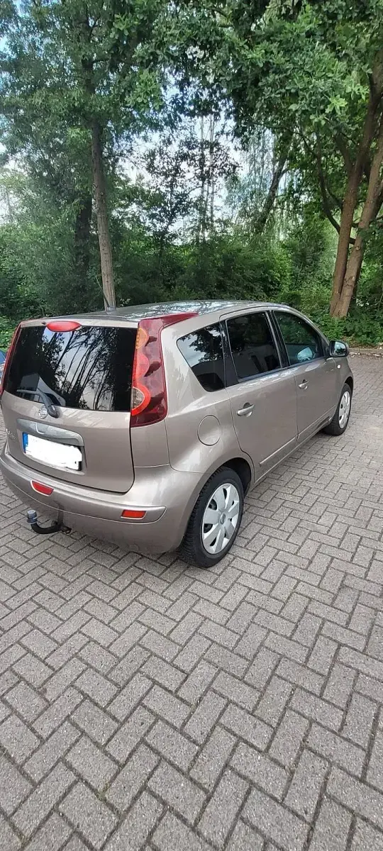 Gebraucht Nissan Note 110 PS (80 kW) 2011 Braun Kleinwagen