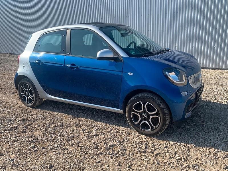 Gebraucht Smart ForFour Prime 70 PS (51 kW) 2016 Blau Kleinwagen