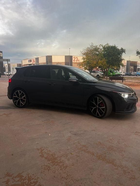 Gebraucht VW Golf VIII GTI Clubsport 300 PS (220 kW) 2022 Grau Limousine