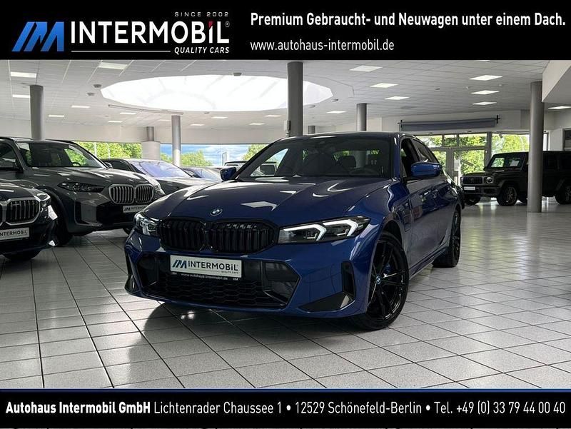 Portimao blau Gebraucht 2024 BMW 330e Shadowline Limousine | 41.770 € (Fairer Preis) - Bild 1/4