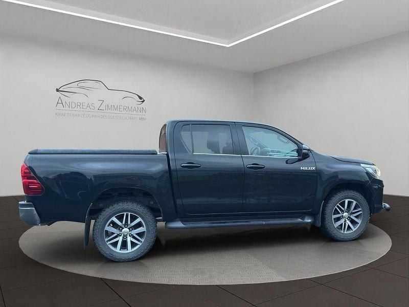 Gebraucht Toyota HiLux Executive 150 PS (110 kW) 2020 Schwarz Abholung