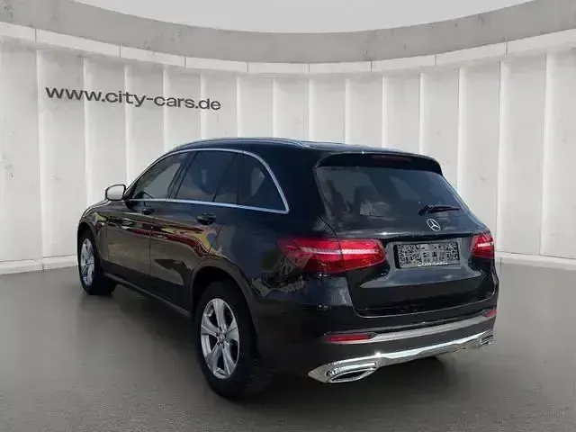 Gebraucht Mercedes GLC250 204 PS (150 kW) 2016 Schwarz SUV