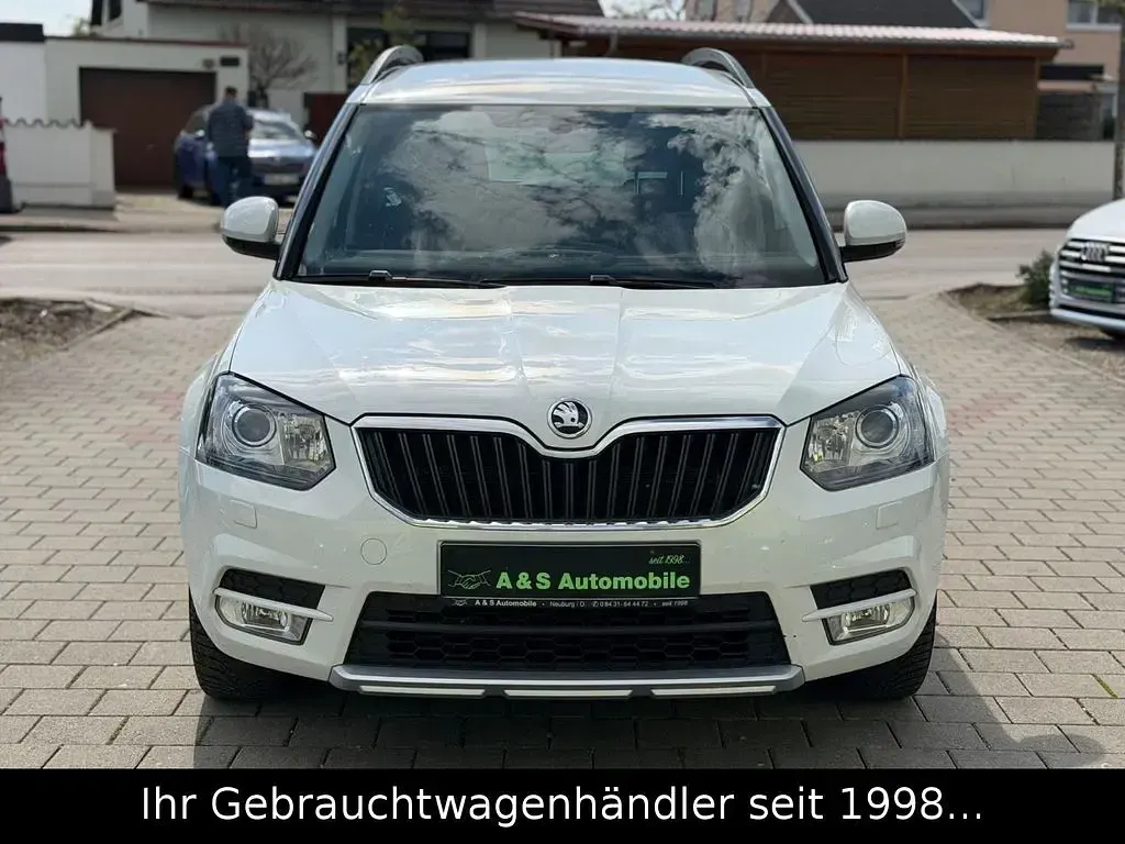 Gebraucht Skoda Yeti Drive 110 PS (80 kW) 2017 Pure weiss SUV