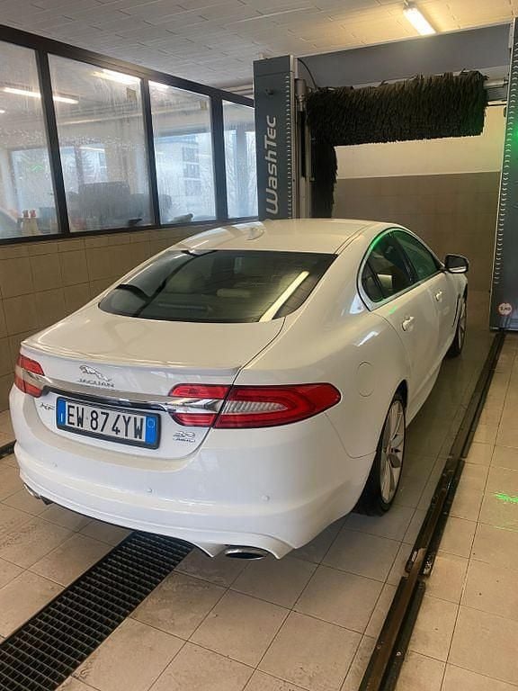Gebraucht Jaguar XF 340 PS (250 kW) 2014 Weiß Limousine