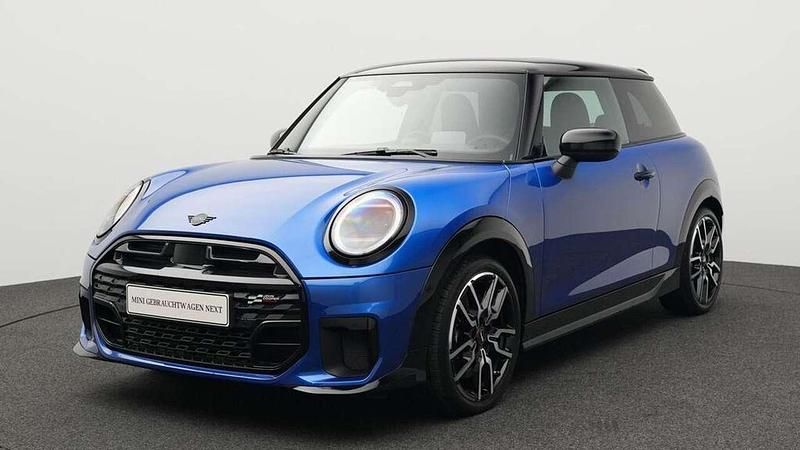 Blau Gebraucht 2024 Mini John Cooper Works Kleinwagen | 31.134 € (Superpreis) - Bild 1/4