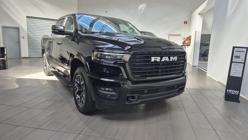 Schwarz Neu 2025 Dodge Ram Abholung | 70.188 € (Guter Preis) - Bild 1/4