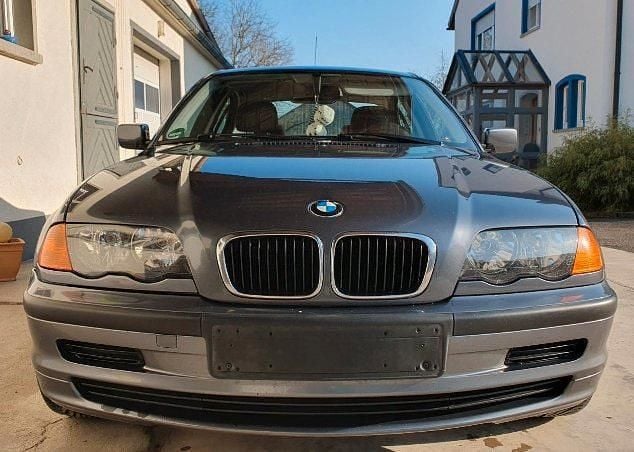 Second-hand BMW 316 Basis 105 CP (77 kW) 2000 Gri Berlinǎ