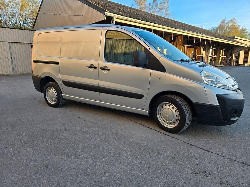 Usata Citroën Jumpy 120 CV (88 kW) 2011 Grigio Monovolume