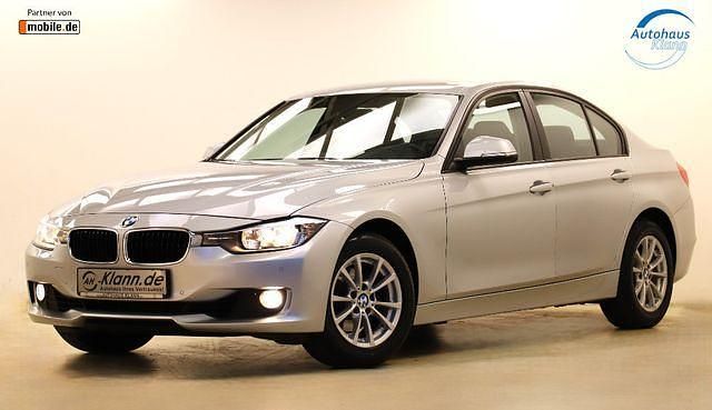 Gebraucht BMW 320 Performance 184 PS (135 kW) 2013 Silber Limousine