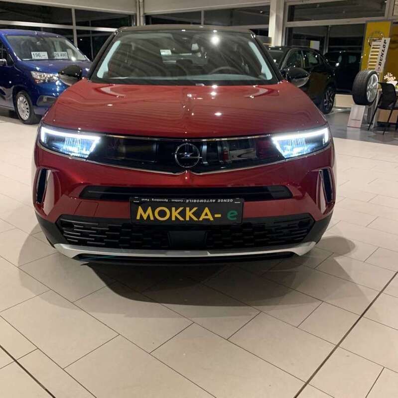 Gebraucht Opel Mokka-e Elegance 100 kW (136 PS) 2023 Kardio rot (metallic) SUV