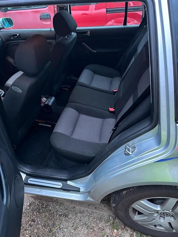 Gebraucht VW Golf IV 101 PS (74 kW) 2000 Silber Kombi