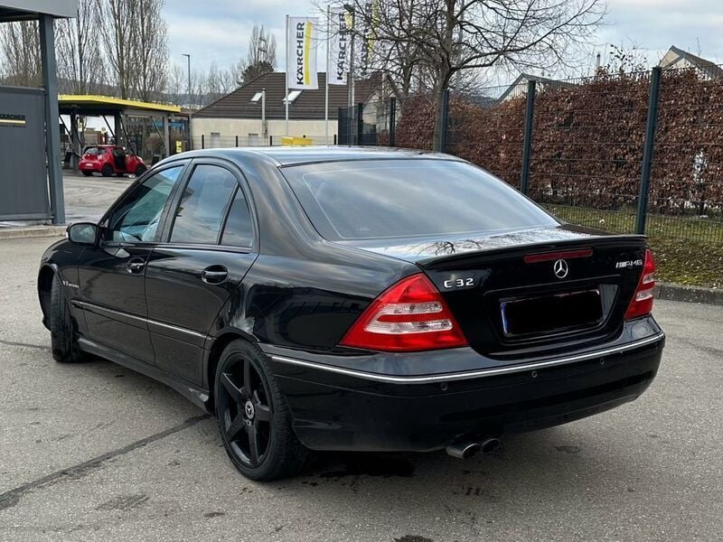 Gebraucht Mercedes C32 AMG AMG 354 PS (260 kW) 2001 Schwarz Limousine