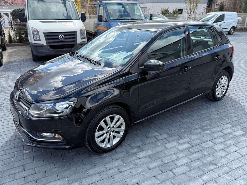 Gebraucht VW Polo Comfortline 90 PS (66 kW) 2016 Schwarz Limousine