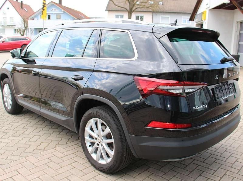 Gebraucht Skoda Kodiaq Style 190 PS (139 kW) 2023 Schwarzmagic perleffekt SUV