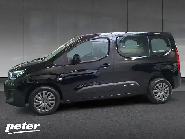 Gebraucht Citroën e-Berlingo 102 PS (75 kW) 2026 Schwarz Kombi